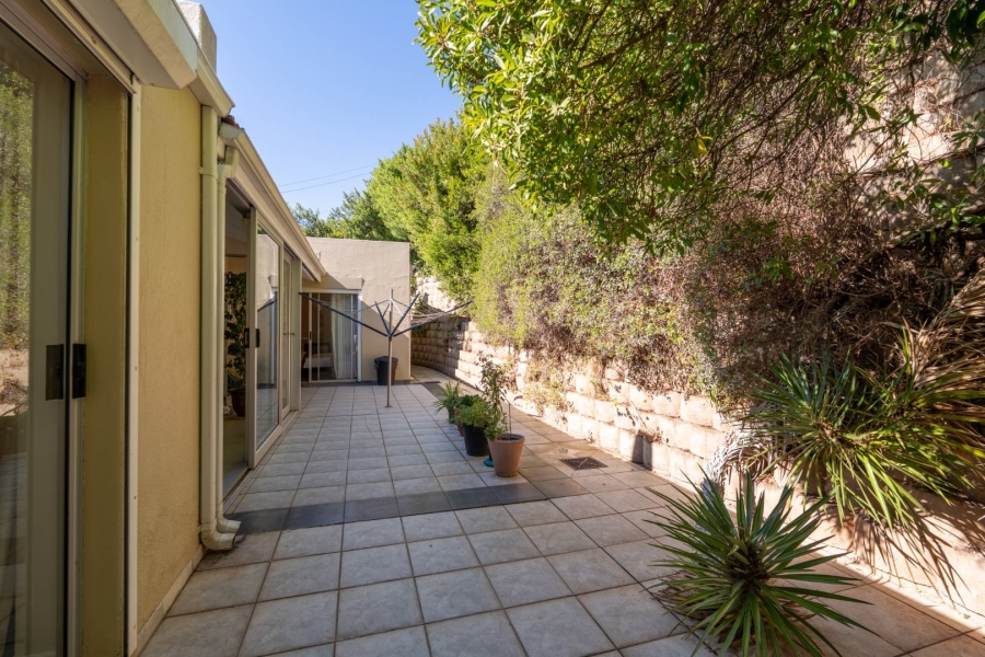 4 Bedroom Property for Sale in Camps Bay Western Cape